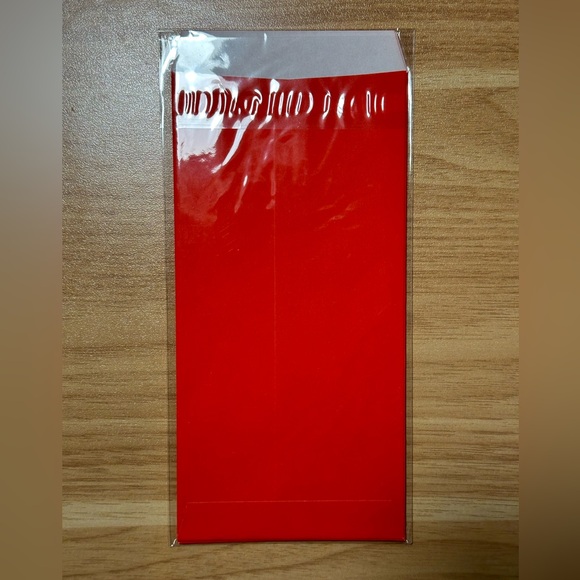 Hello Kitty Sanrio set of 5 red envelopes - Picture 4 of 5